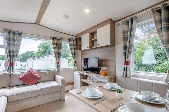 Bronze Caravan with parking, Bronze Caravan with parking* P - Lizard Point, Lizard Peninsula