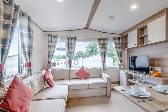 Bronze Caravan with parking* P, Bronze Caravan with parking - Lizard Point, Lizard Peninsula