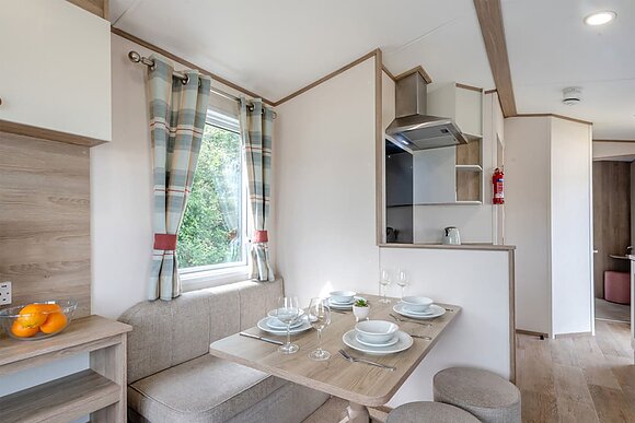 Bronze Caravan with parking* P, Bronze Caravan with parking - Lizard Point, Lizard Peninsula