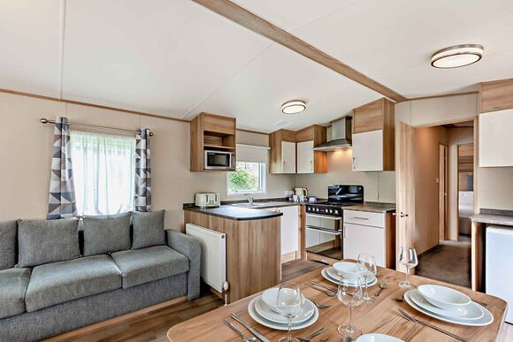 Gold Caravan with parking & decking - Lizard Point, Lizard Peninsula