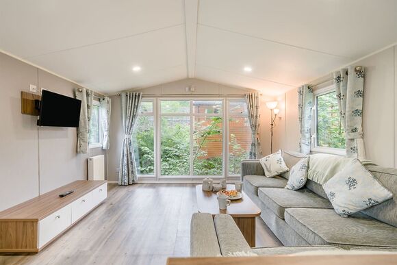 Gold Premium Caravan with parking - Lizard Point, Lizard Peninsula