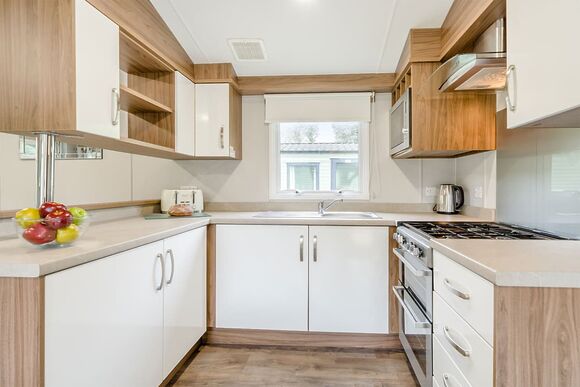 Gold Premium Caravan with parking - Lizard Point, Lizard Peninsula