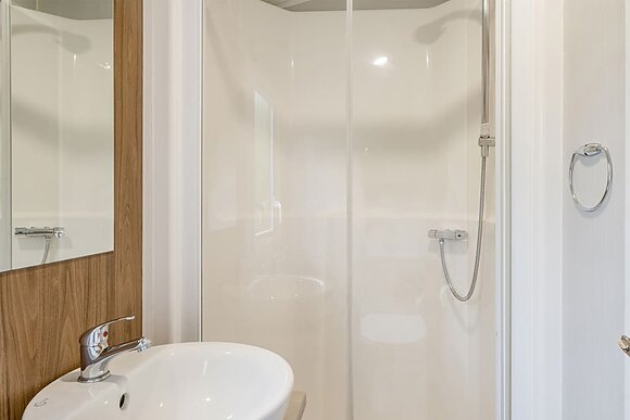 Gold Premium Caravan with parking, Gold Premium Caravan with parking P - Lizard Point, Lizard Peninsula
