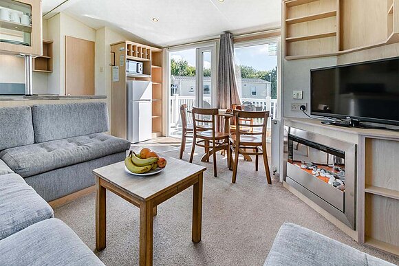 Silver Caravan with parking & decking* P, Silver Caravan with parking & decking - Lizard Point, Lizard Peninsula