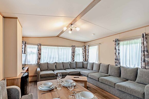 Gold 2 Caravan slp 6,  parking, ensuite, decking - Lizard Point, Lizard Peninsula