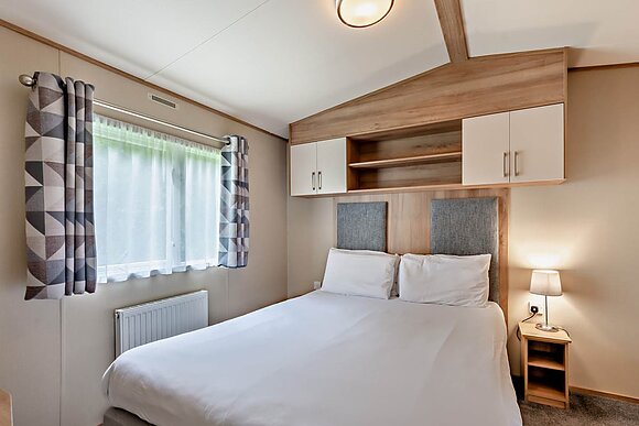Gold 2 Caravan slp 6,  parking, ensuite, decking - Lizard Point, Lizard Peninsula