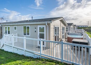 Hollows Lodge, Hollows Lodge (Pet) - Mundesley Holiday Village, Mundesley