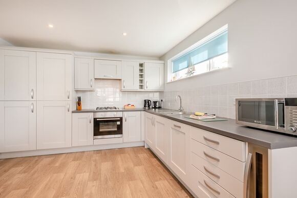 3 Bed Bungalow (Pet), 3 Bed Bungalow - Mundesley Holiday Village, Mundesley