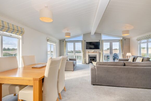 2 Bed Lodge (Pet), 2 Bed Lodge - Mundesley Holiday Village, Mundesley