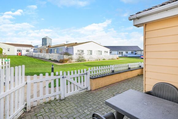 2 Bed Bungalow (2 Doubles)  - Mundesley Holiday Village, Mundesley