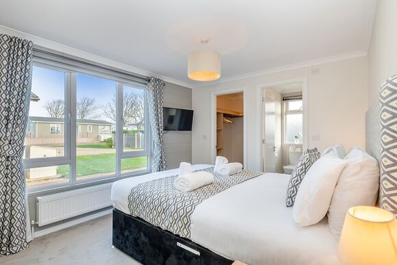 2 Bed Lodge (Pet), 2 Bed Lodge - Mundesley Holiday Village, Mundesley