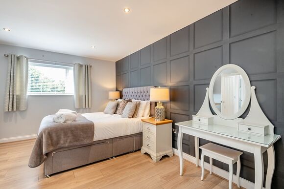 Ebony Barn (Pet) - Mundesley Holiday Village, Mundesley