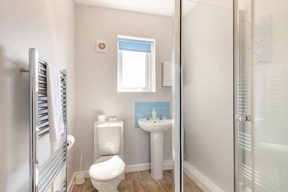 Oyster Cottage (Pet) - Mundesley Holiday Village, Mundesley