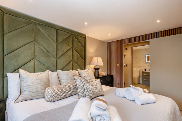 Sanctuary Barn (Pet) - Mundesley Holiday Village, Mundesley