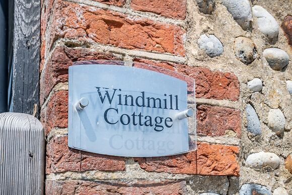 Windmill Cottage (Pet) - Mundesley Holiday Village, Mundesley