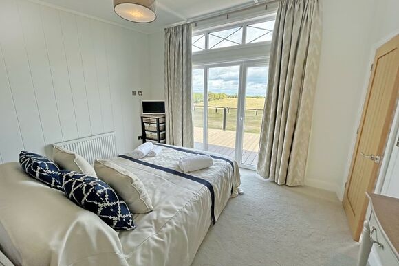  Sea View 1 - Mundesley Holiday Village, Mundesley