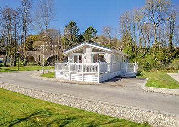 Woodland 2 Bed Hot Tub Holiday Lodge &ndash; Magnolia - Notter Bridge Holiday Park, Notter Bridge, Saltash