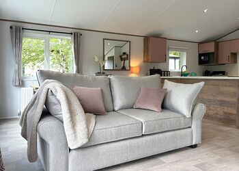 Woodland 3 Bed LodgeHazel - Notter Bridge Holiday Park, Notter Bridge, Saltash