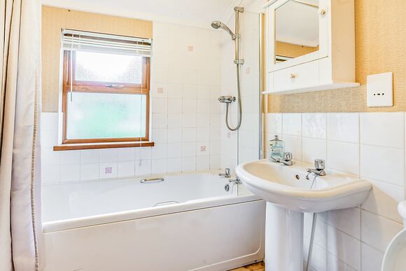 Lintrathen Lodge - Nethercraig Holiday Park, Alyth, Perthshire