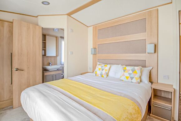Platinum Caravan 2 Sleeps 4 - New Beach, Dymchurch