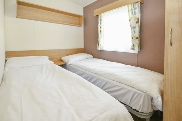 Silver  3 Caravan sleeps 6 - New Beach, Dymchurch