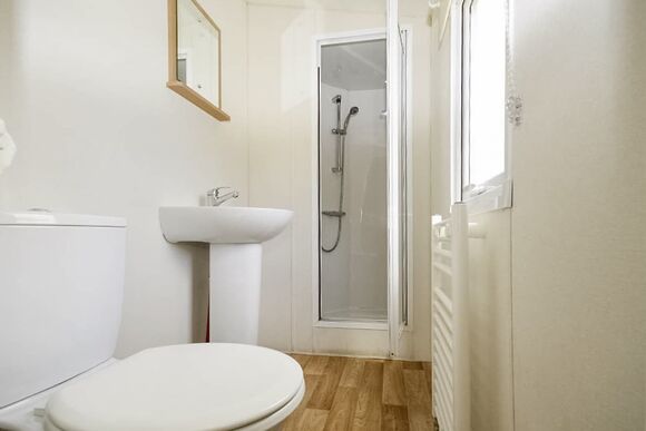 Silver  3 Caravan sleeps 6 - New Beach, Dymchurch