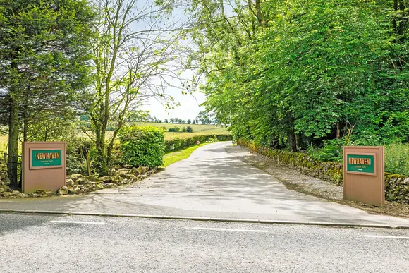 Newhaven, Newhaven, Nr Buxton