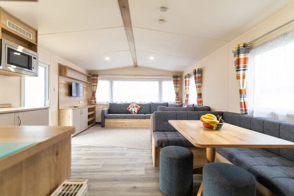 Gold 2 Caravan - Newhaven, Newhaven, Nr Buxton