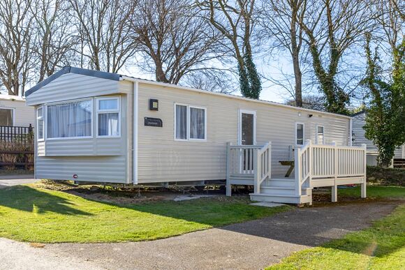 Gold 2 Caravan (Pet Friendly) - Newhaven, Newhaven, Nr Buxton