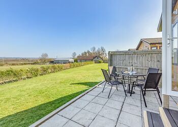 Ash Lodge - New Oaks Farm Lodges, West Lydford, Nr Glastonbury