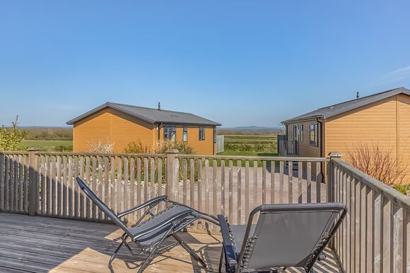 Beech Lodge - New Oaks Farm Lodges, West Lydford, Nr Glastonbury