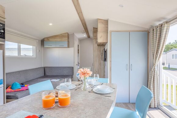 Gold 3 Bedroom Caravan, Sleeps 8, Gold 3 Bedroom Caravan, Sleeps 8 P - Newquay Holiday Park, Newquay