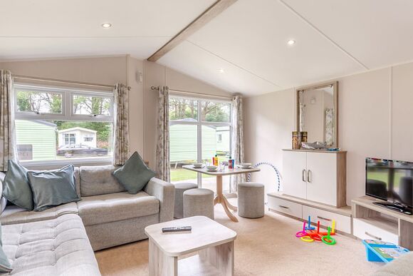 Silver 2 Bedroom Caravan, Sleeps 6 - Newquay Holiday Park, Newquay