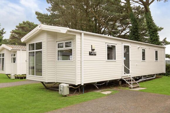 Silver Caravan with parking 6 - Newquay Holiday Park, Newquay