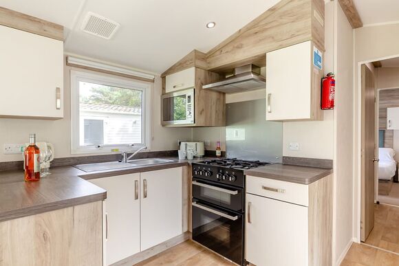 Silver Caravan with parking 6 - Newquay Holiday Park, Newquay