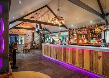 Noble Court Holiday Park, Narberth