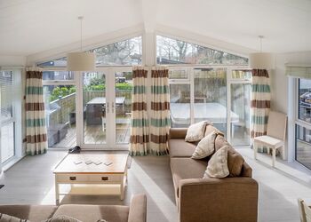 Bronze Spa Pet - Alder Country Park, North Walsham