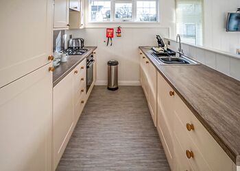 Bronze Spa Pet - Alder Country Park, North Walsham