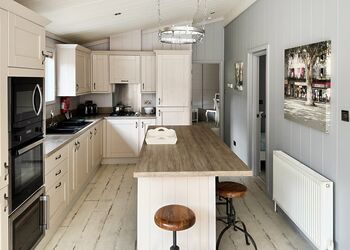 Silver Spa Pet - Alder Country Park, North Walsham 