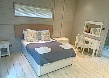 Silver Spa Pet - Alder Country Park, North Walsham 