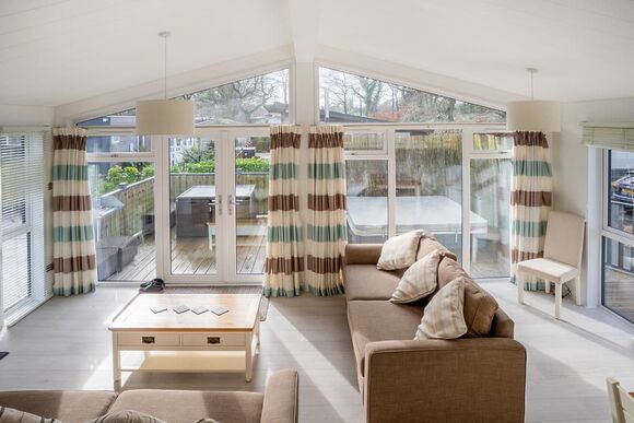 Bronze Spa Pet - Alder Country Park, North Walsham