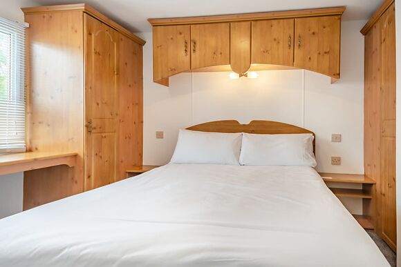 Norfolk Caravan 4 - Norfolk Broads Country Park, Potter Heigham