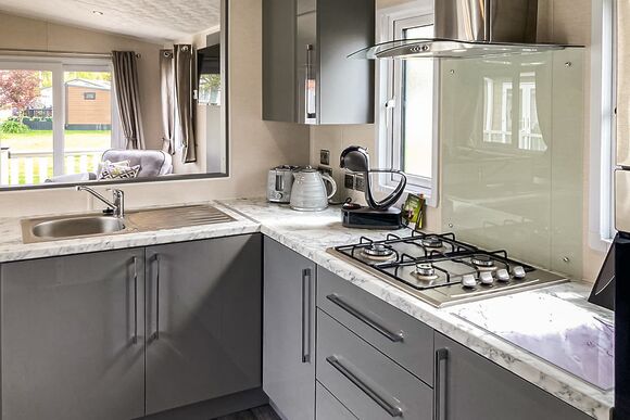 Park View Premier Serene - Norfolk Broads Country Park, Potter Heigham