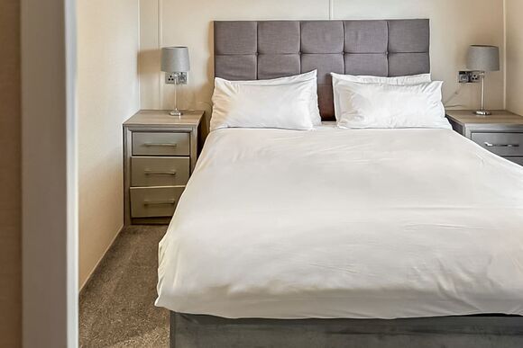 Signature Lodge - Norfolk Broads Country Park, Potter Heigham