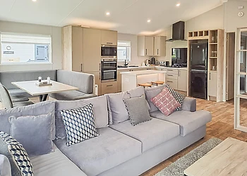 Platinum 3 bed lodge - North Shore Holiday Park, Roman Bank, Skegness