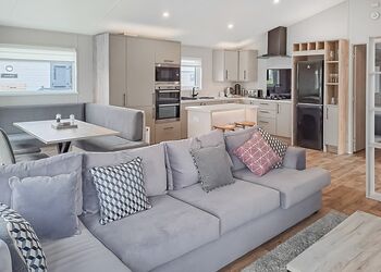 Platinum 2 bed Lodge - North Shore Holiday Park, Roman Bank, Skegness