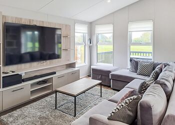 Platinum 2 bed Lodge - North Shore Holiday Park, Roman Bank, Skegness