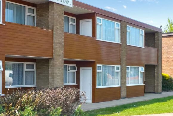 Shakespeare Ground Floor Apartment - North Shore Holiday Park, Roman Bank, Skegness