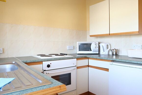 Tennyson Ground Floor Apartment (Pet) - North Shore Holiday Park, Roman Bank, Skegness