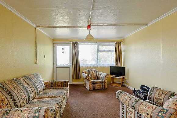 Tennyson Ground Floor Apartment 